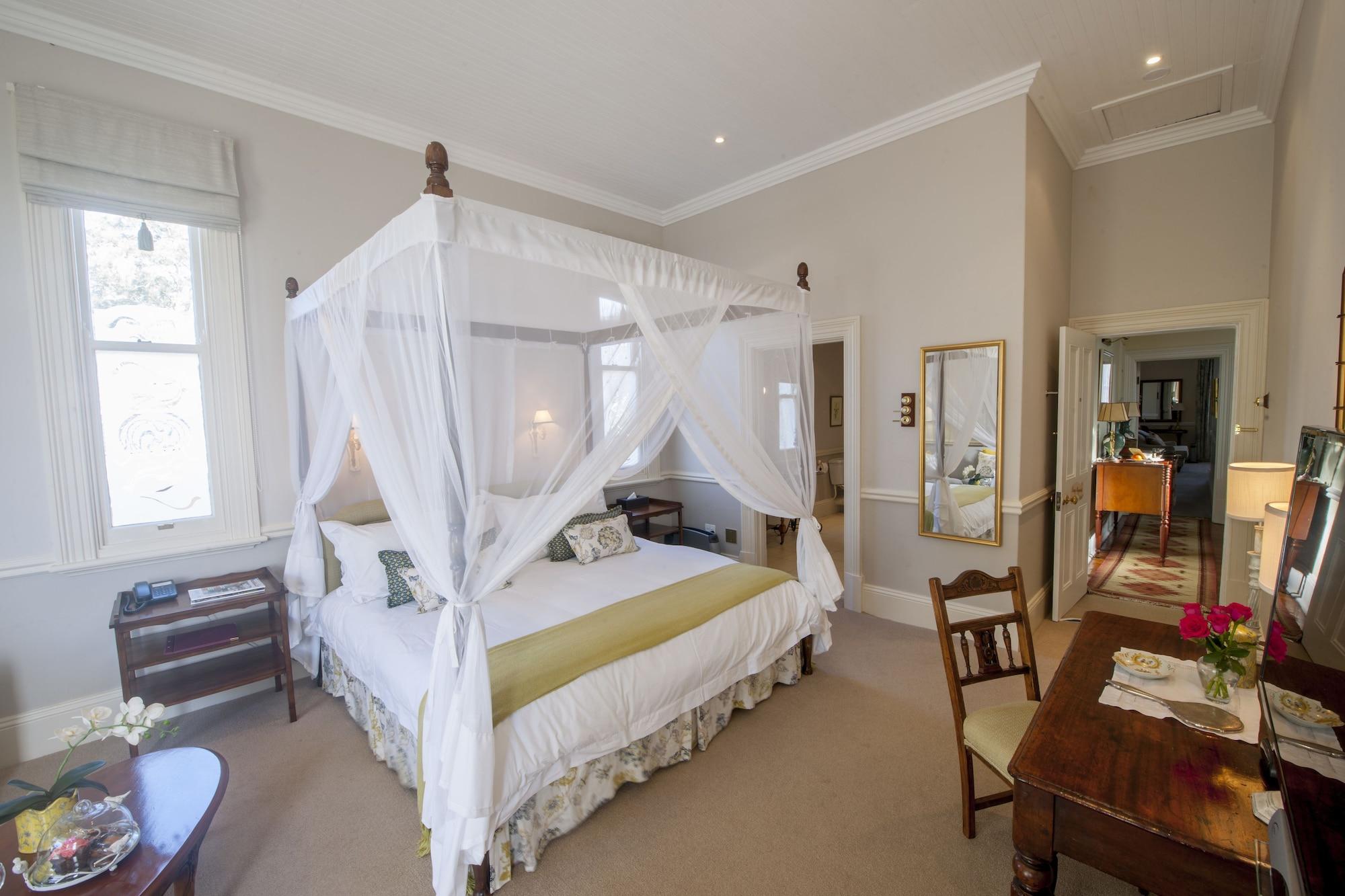 Hacklewood Hill Country House Port Elizabeth Exterior photo
