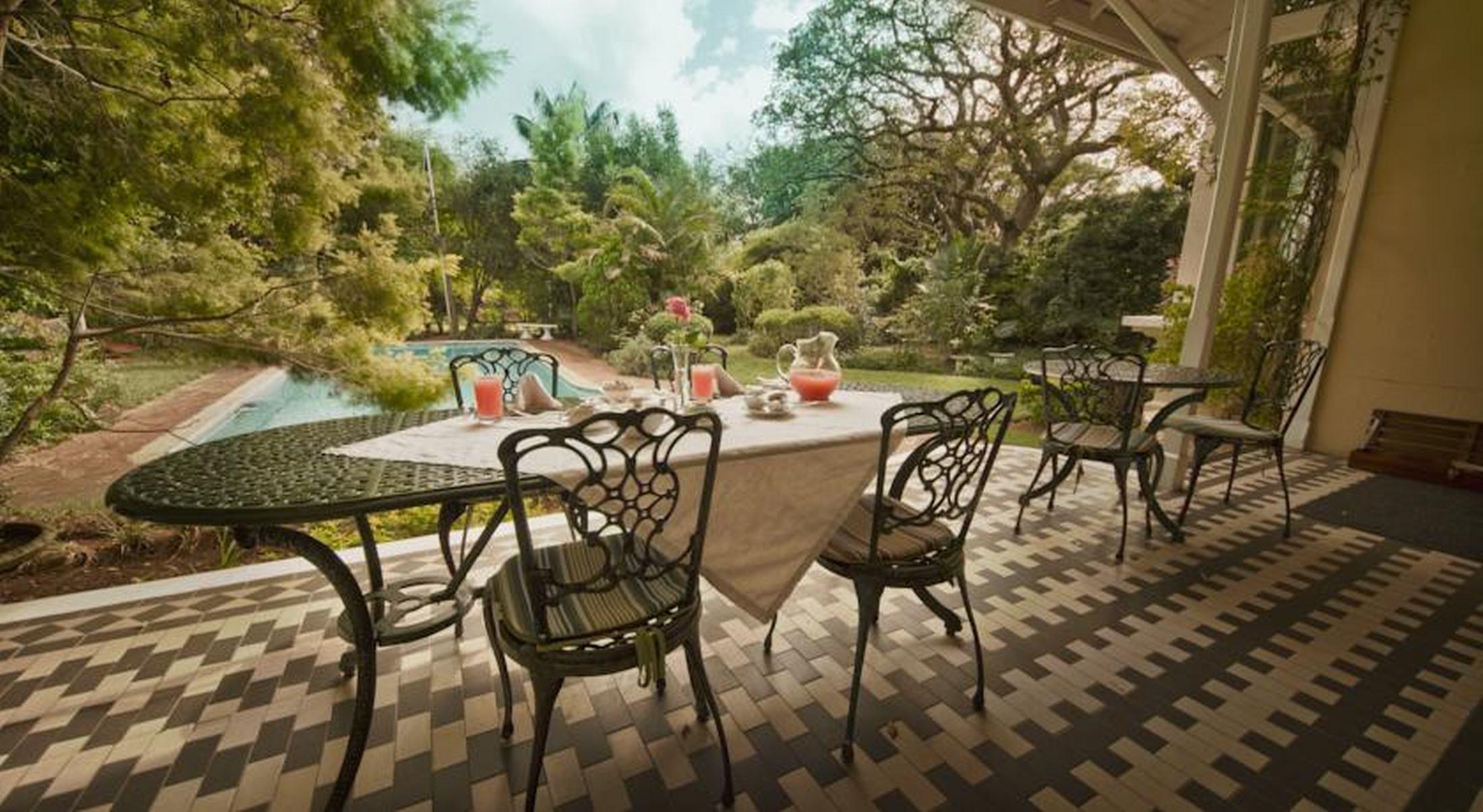 Hacklewood Hill Country House Port Elizabeth Exterior photo