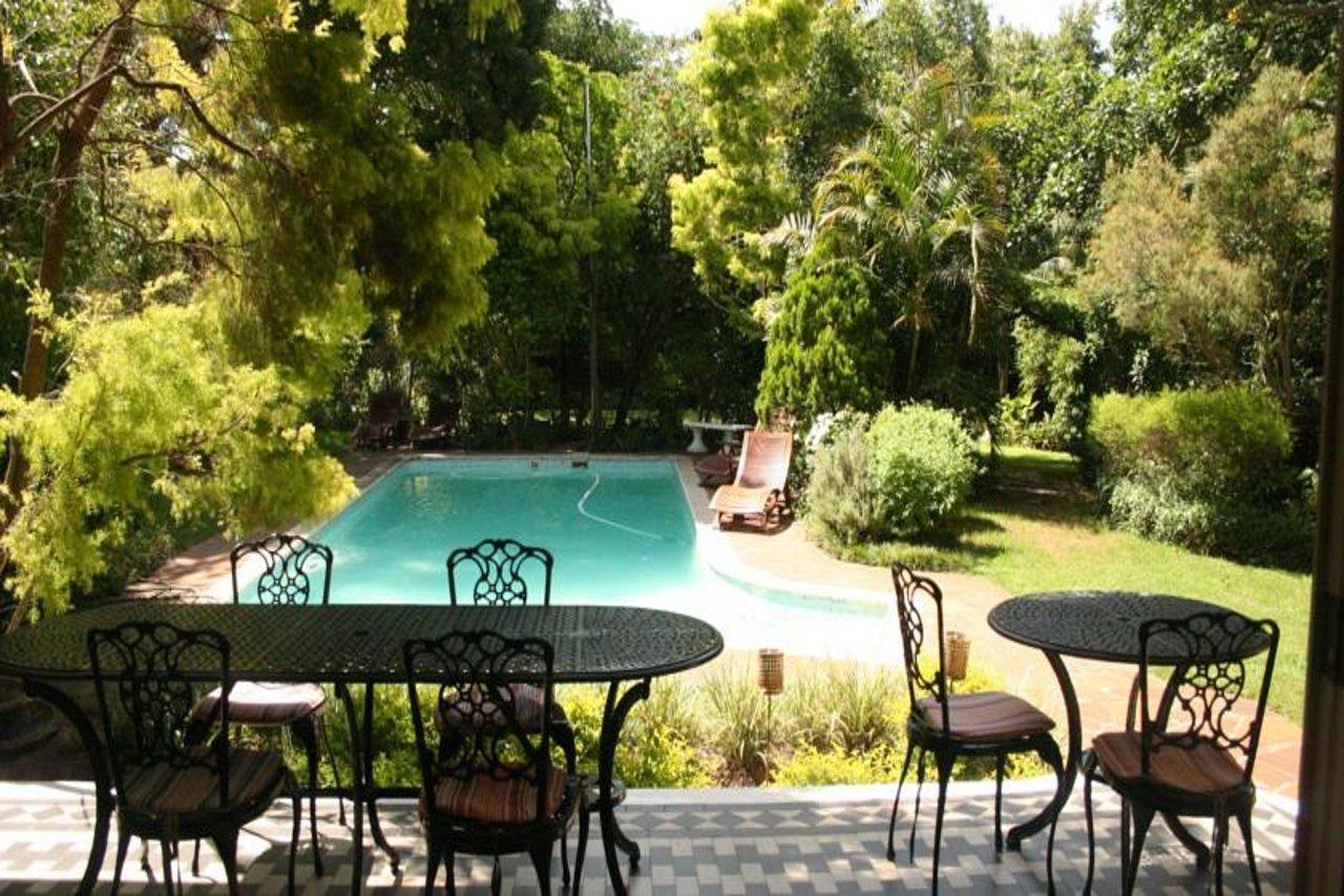 Hacklewood Hill Country House Port Elizabeth Exterior photo